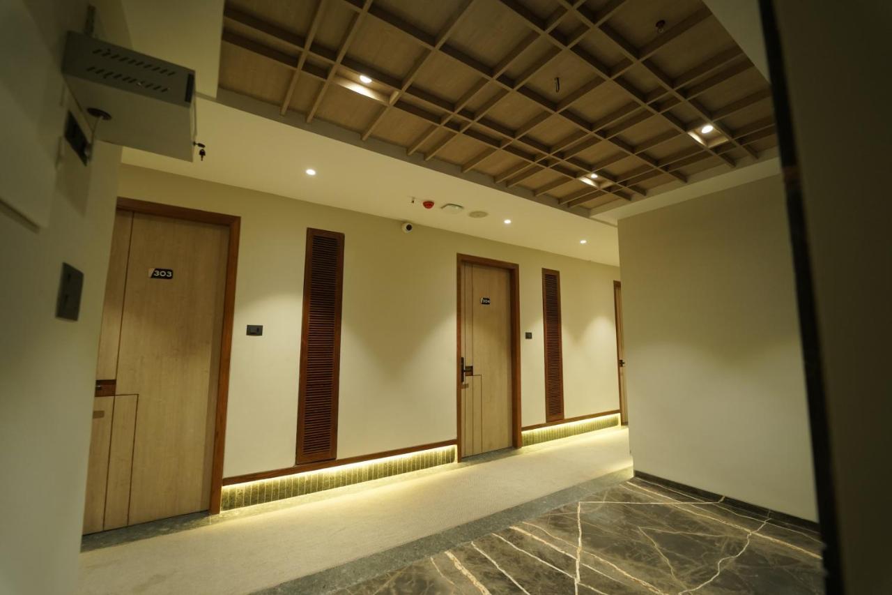 Hotel Laksh Raipur  Exterior photo